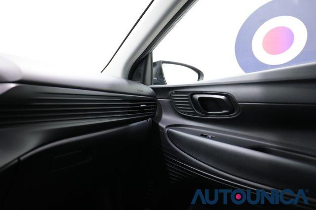 HYUNDAI i20 1.2 84CV 5 PORTE CONNECTLINE FARI LED NEOPATENTATI