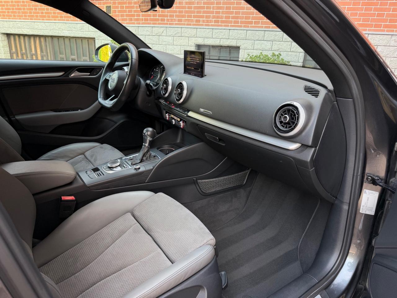 Audi A3 Sedan 2.0 TDI Sline