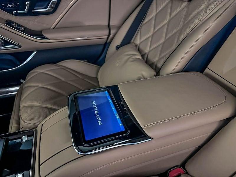 Mercedes-Benz Maybach S Maybach S 680 Limited Edition VIRGIL ABLOH 1 DI 150 4Matic