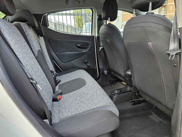 LANCIA Ypsilon 1.0 FireFly 5 porte S&S Hybrid Ecochic