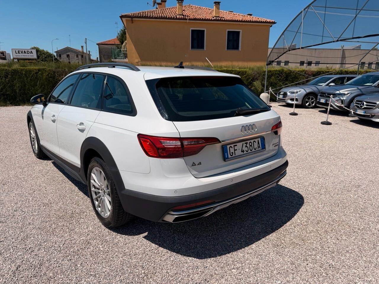 Audi A4 allroad Quattro 40 2.0 tdi mhev Business 204cv s-tronic