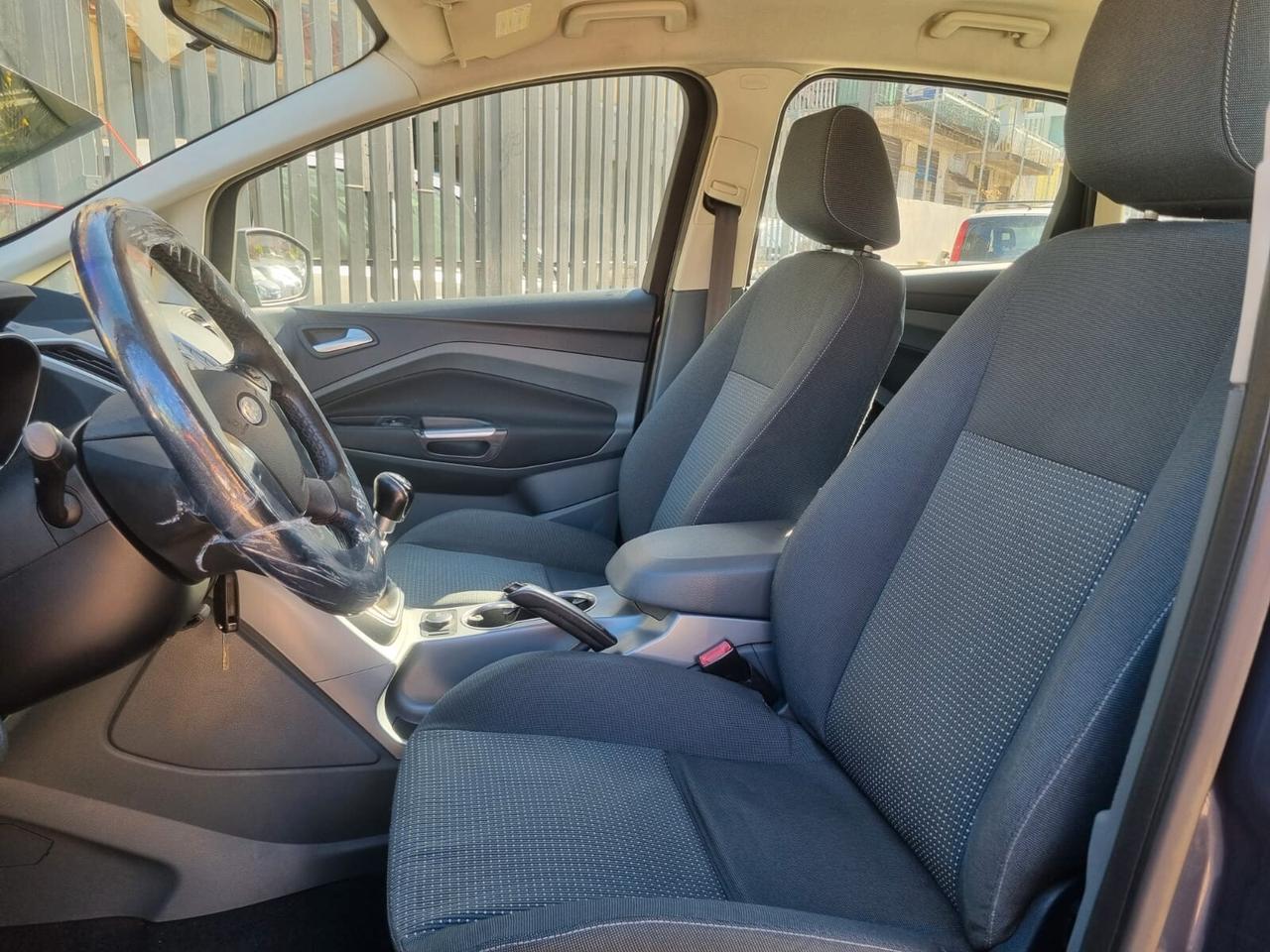 Ford C-Max 1,6 Diesel 115Cv. Titanium