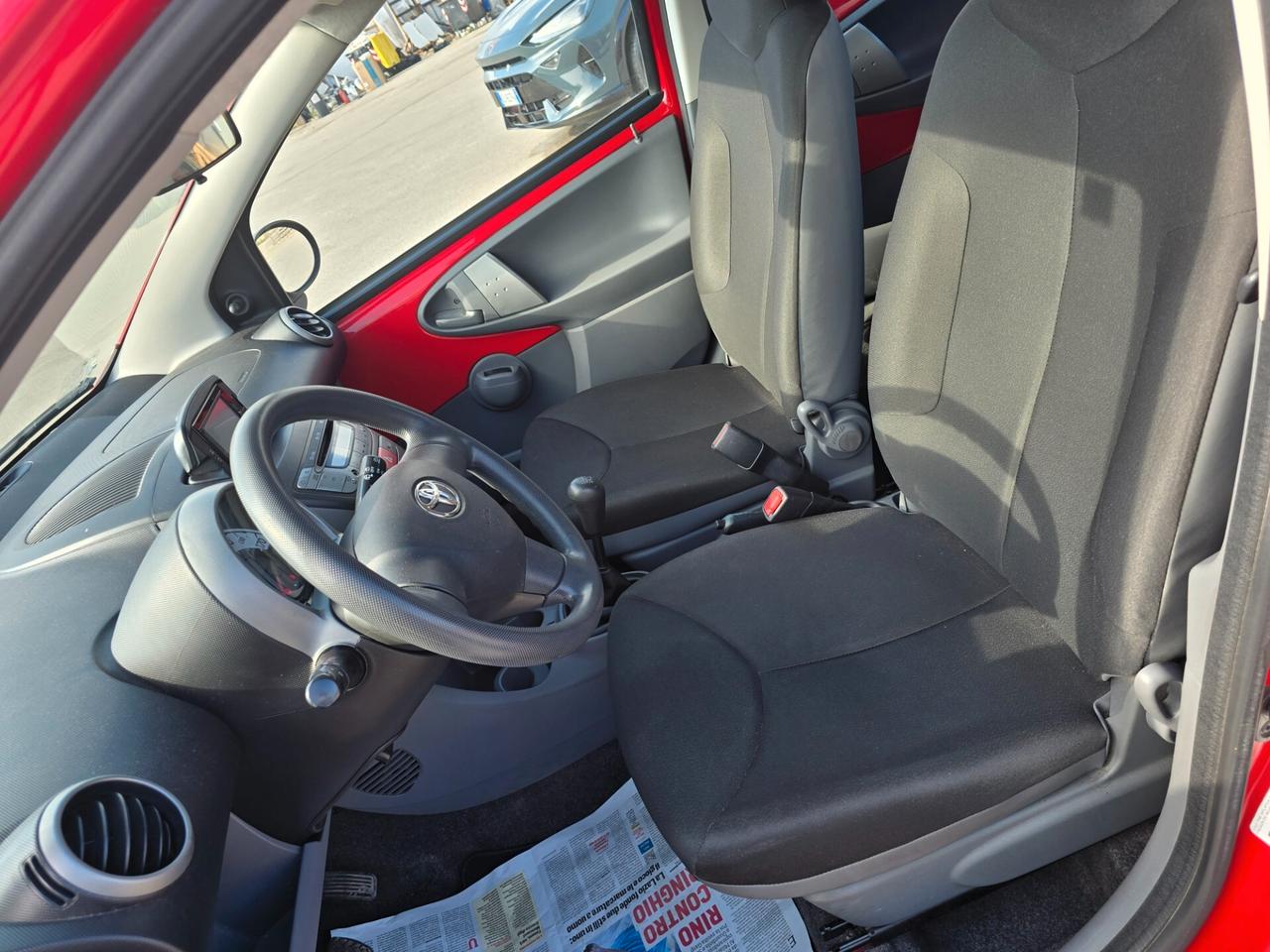 Toyota Aygo 1.0 12V VVT-i 5 porte
