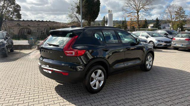 VOLVO XC40 T2 Geartronic Momentum ***IVA ESPOSTA***