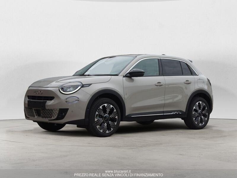 FIAT 600 600 Hybrid 100 CV DCT MHEV La Prima