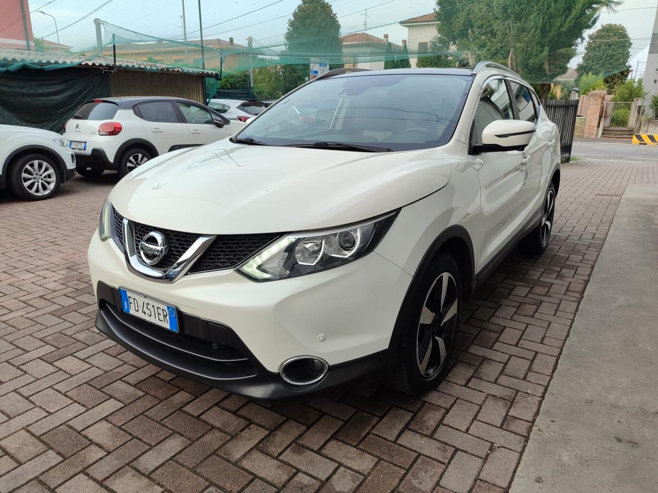 Nissan Qashqai 1.6 dCi 4WD Tekna