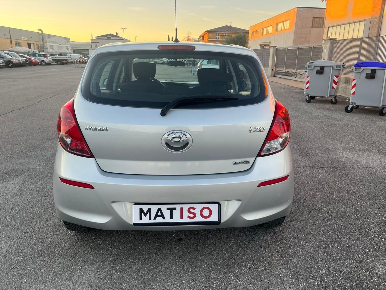 Hyundai i20 1.1 CRDi 5p. Sound Edition