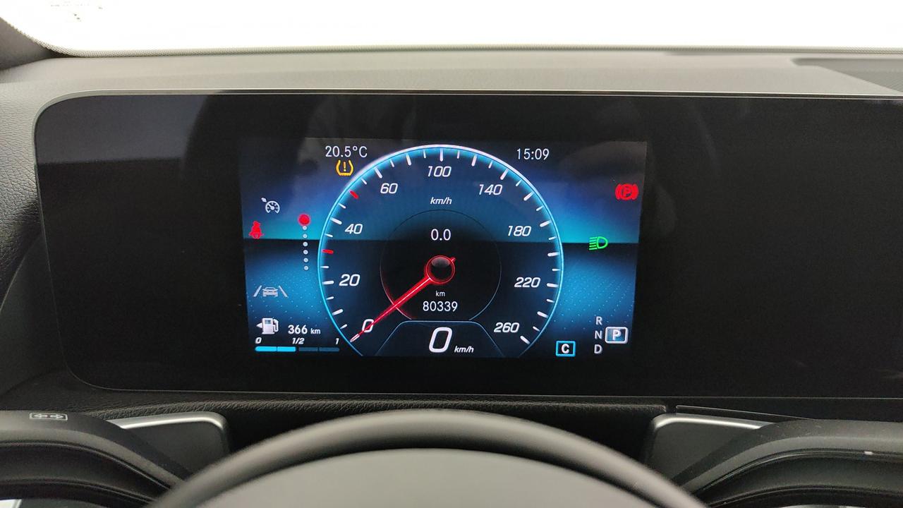 Mercedes-Benz GLB 200 d Business Extra auto