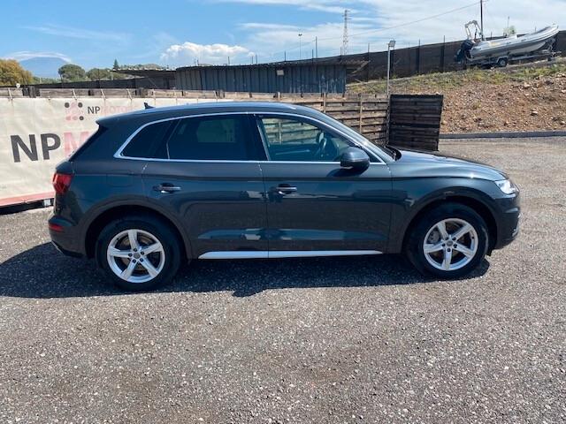 Audi Q5 2.0 TDI quattro S tronic Business Sport