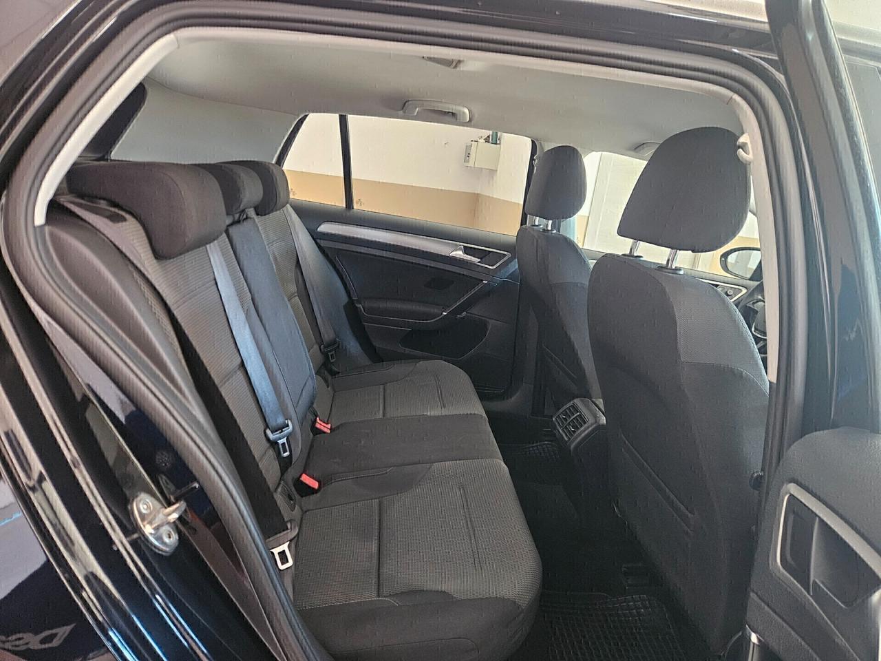 Volkswagen Golf 1.6 TDI 5p. Highline BlueMotion Technology