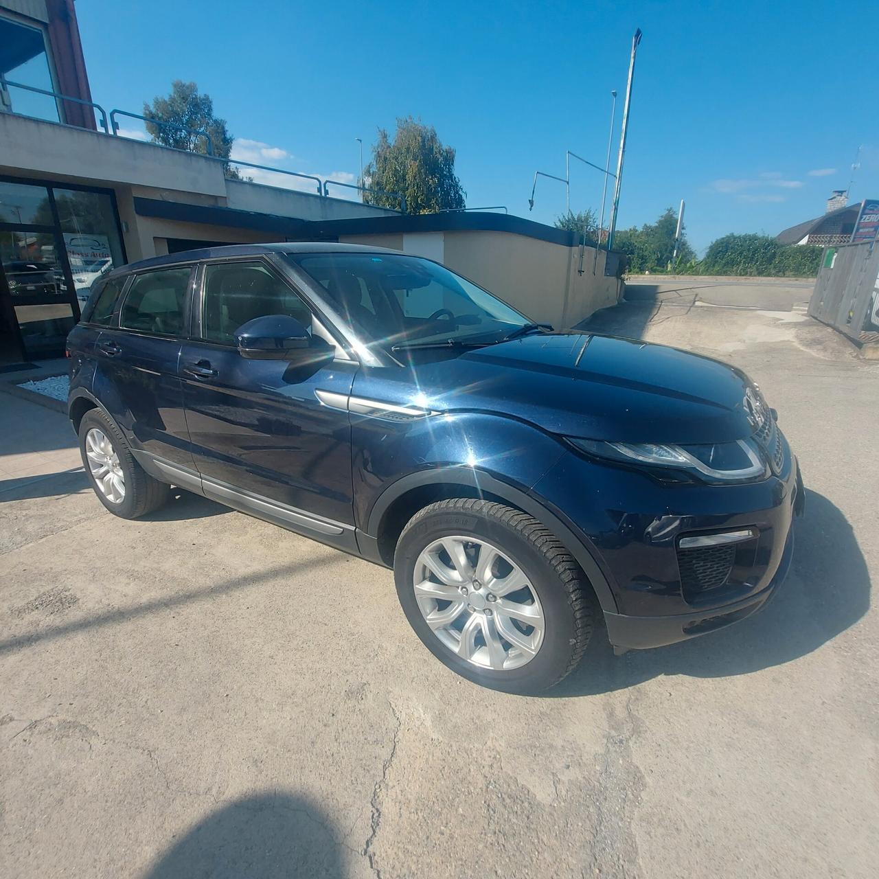 Land Rover Range Evoque 2.0 TD4 150 CV 5p. SE