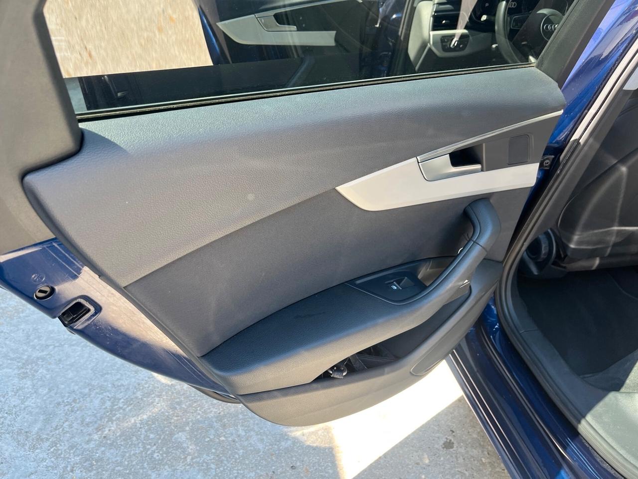 Audi A4 Avant 40 TDI quattro S tronic edition