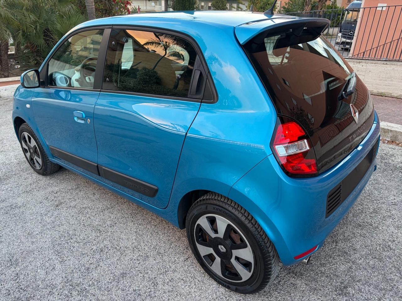 Renault Twingo 1.0 benz ideale per neopatentati