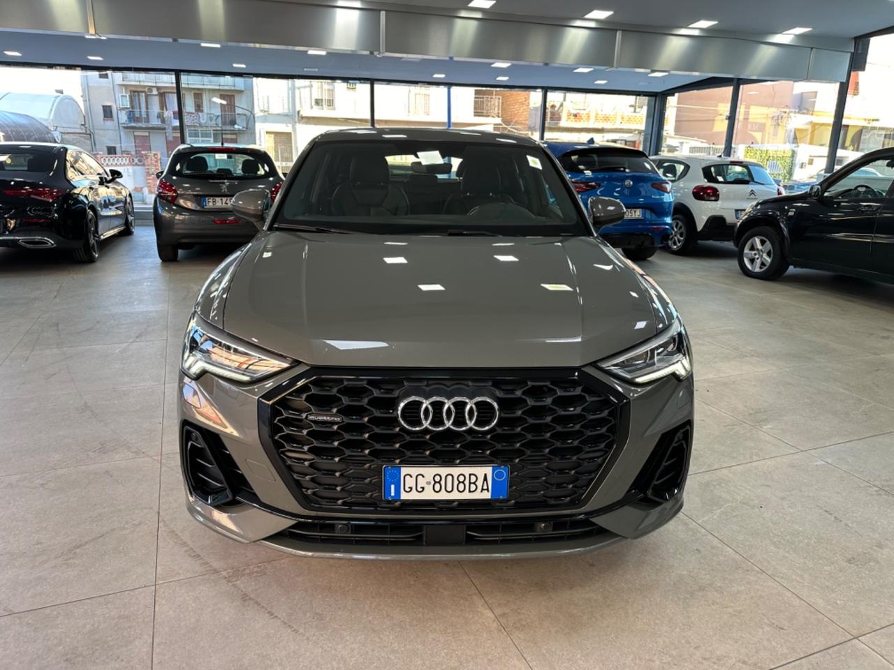 Audi Q3 40 TDI 200 CV quattro S tronic line edition 2021