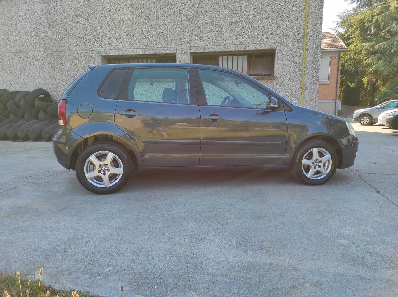 Volkswagen Polo 1.4/69CV TDI 5p. Sportiline