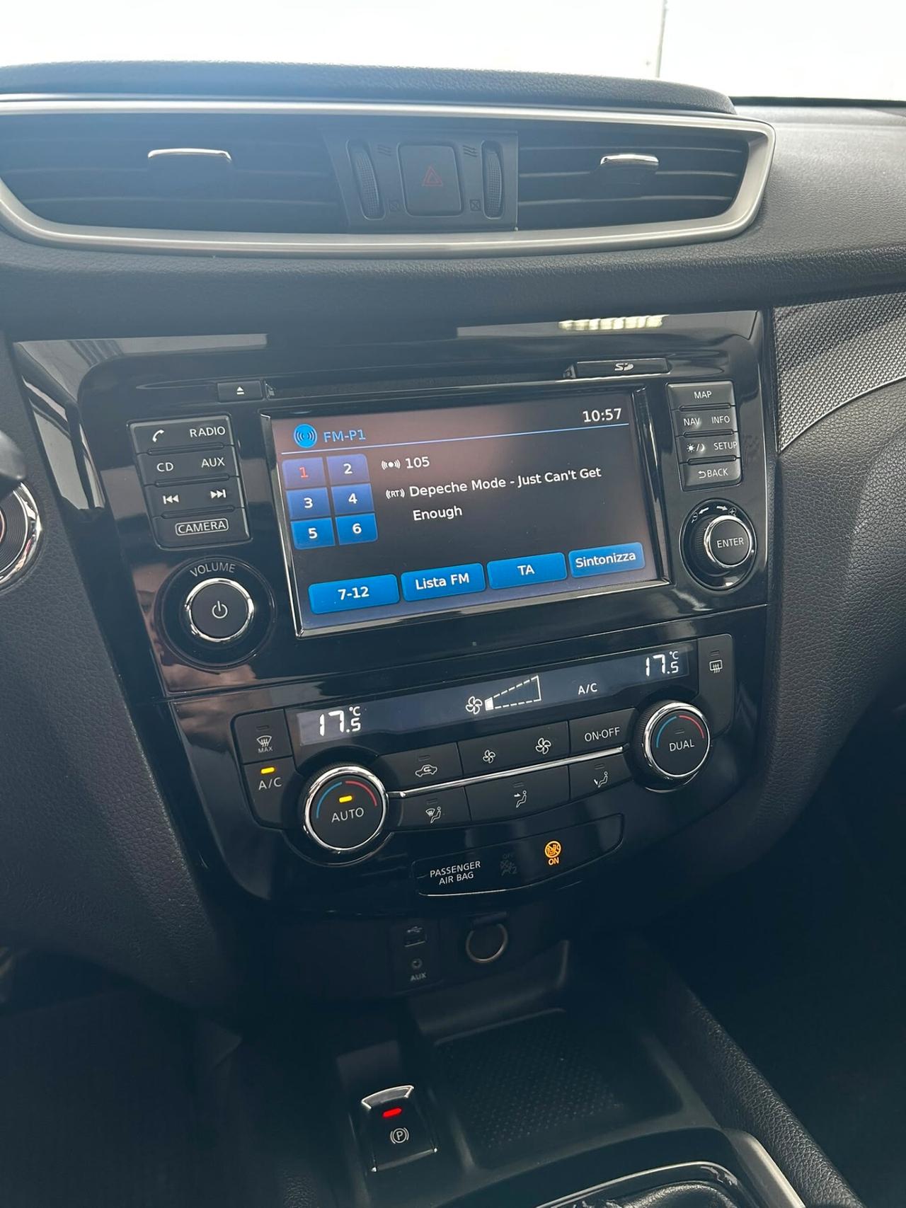 Nissan X-Trail 1.6D 4WD 7 POSTI FULL 2017