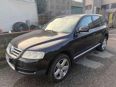 Volkswagen Touareg 5.0 V10 tdi tiptronic 313cv