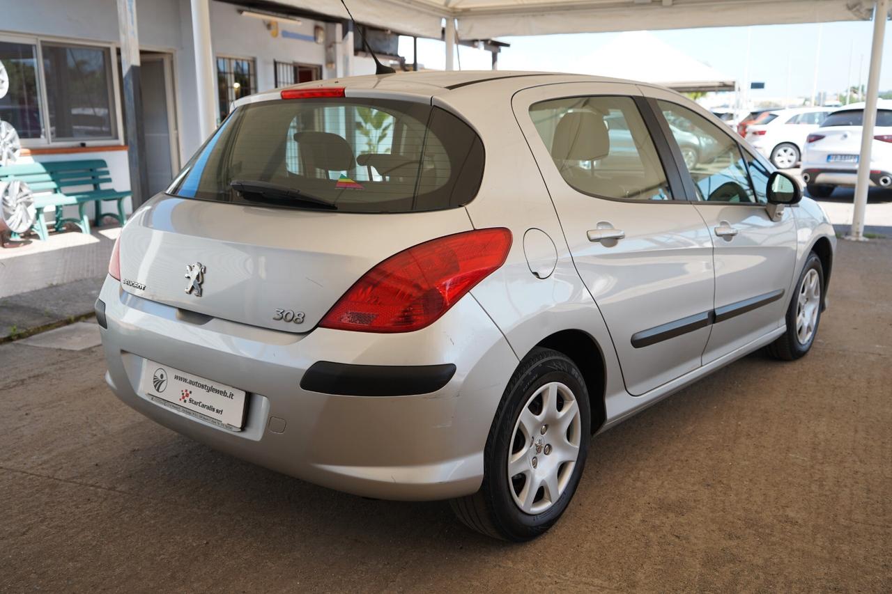 Peugeot 308 1.6 HDi 90CV 5 porte