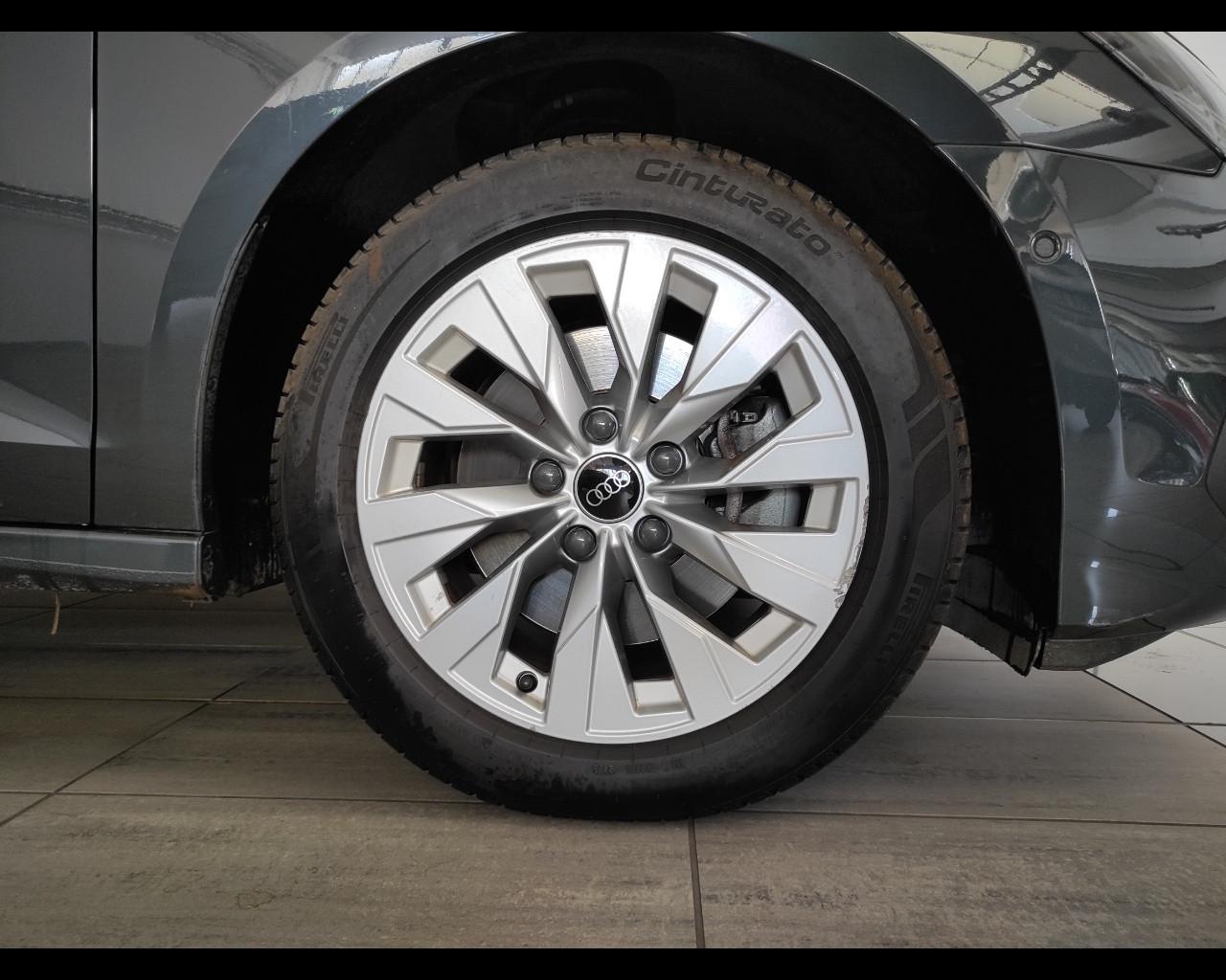 AUDI A3 4ª serie - A3 SPB 40 TFSI e S tronic Business