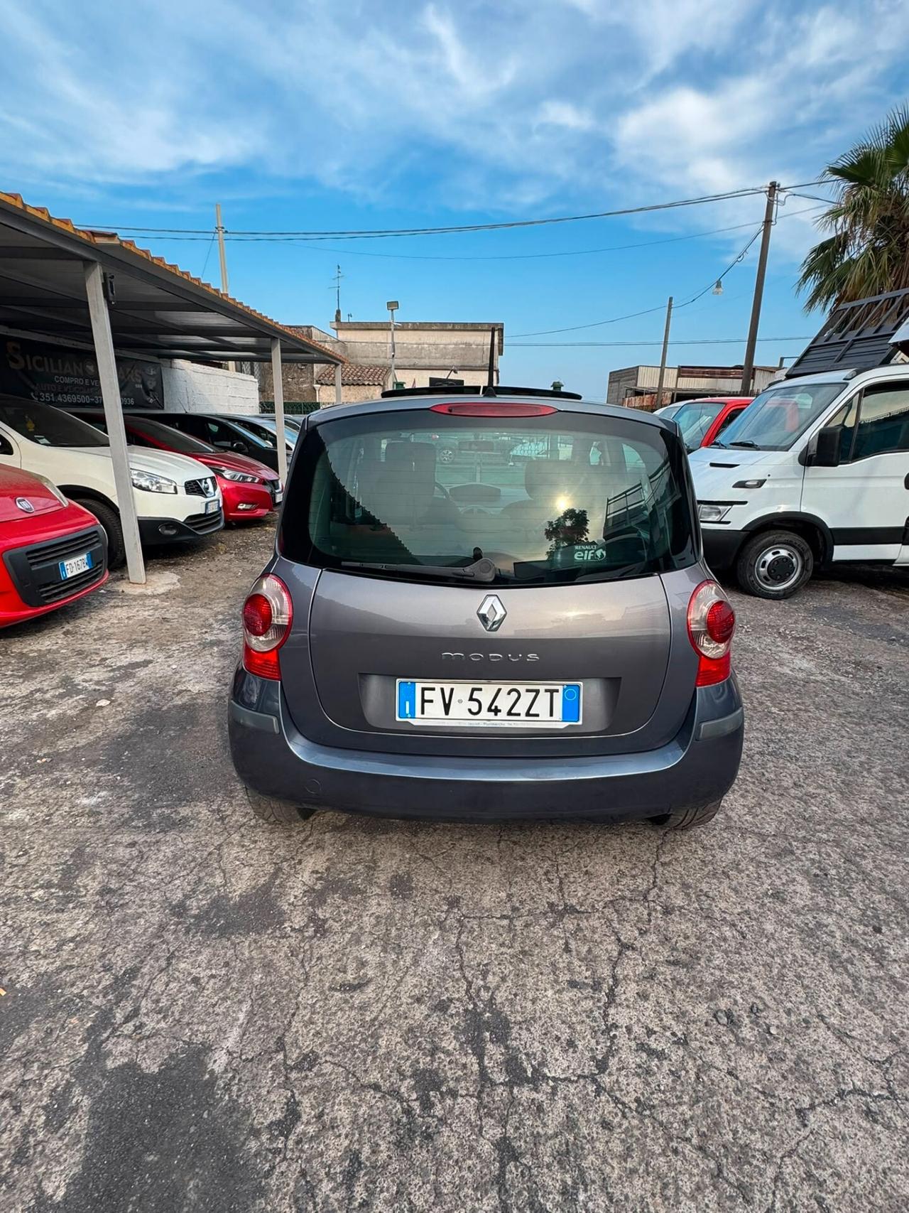 Renault Modus 1.5 dCi 85CV Dynamique