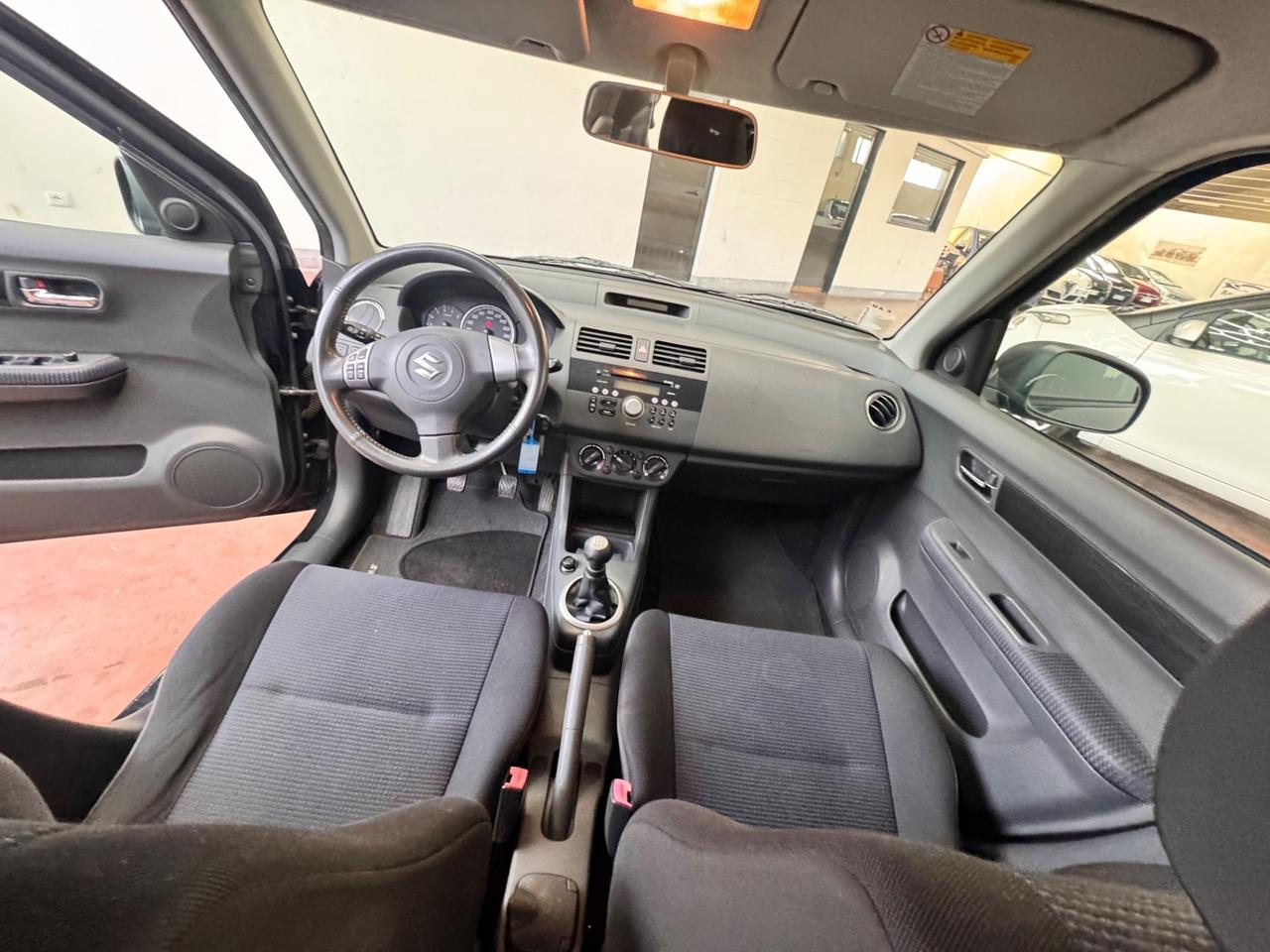 Suzuki Swift 1.3 Benzina 120.000km