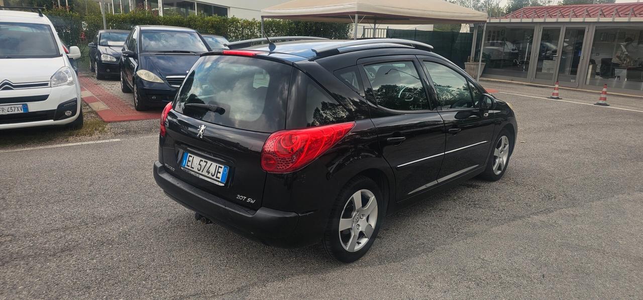 Peugeot 207 1.6 8V HDi 93CV SW Ciel Allure