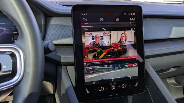 POLESTAR Polestar 2 Long Range FWD APP STORE 360° CAMERA NAVI