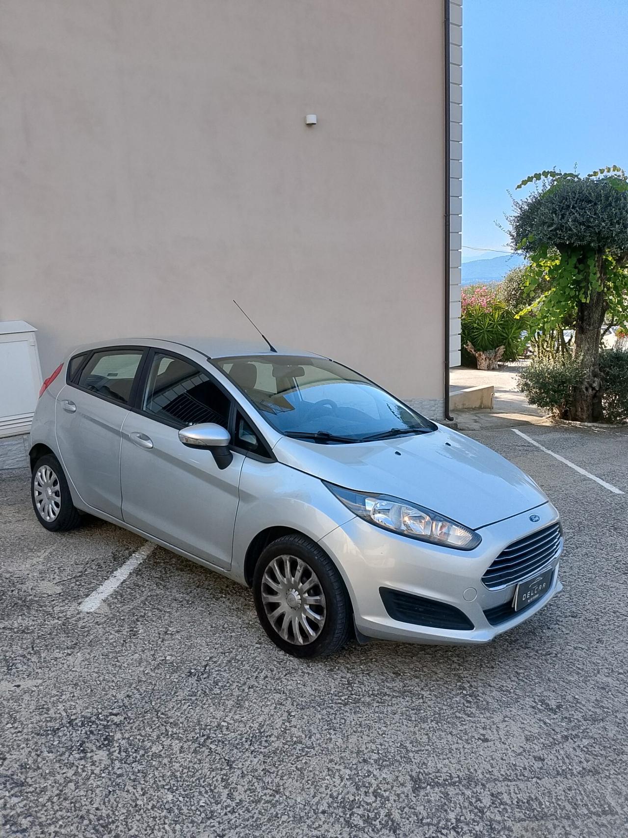 Ford Fiesta 1.5 TDCi 75CV 5 porte
