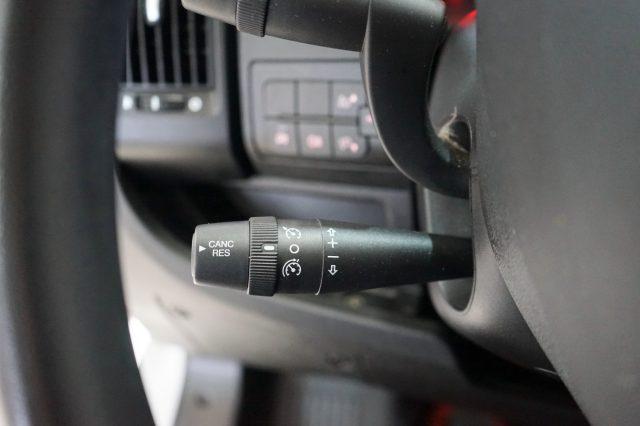 PEUGEOT Boxer 335 2.2 BlueHDi 140 L3H2 PREMIUM UNIPROP
