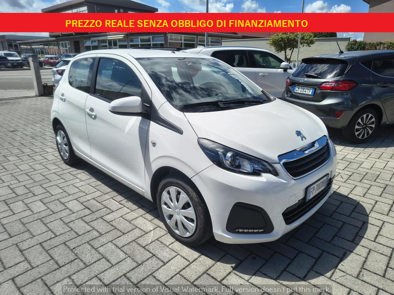 Peugeot 108 1.0 benzina 5 porte *GARANZIA 24 MESI*