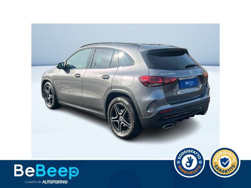 Mercedes-Benz GLA 200 D PREMIUM 4MATIC AUTO