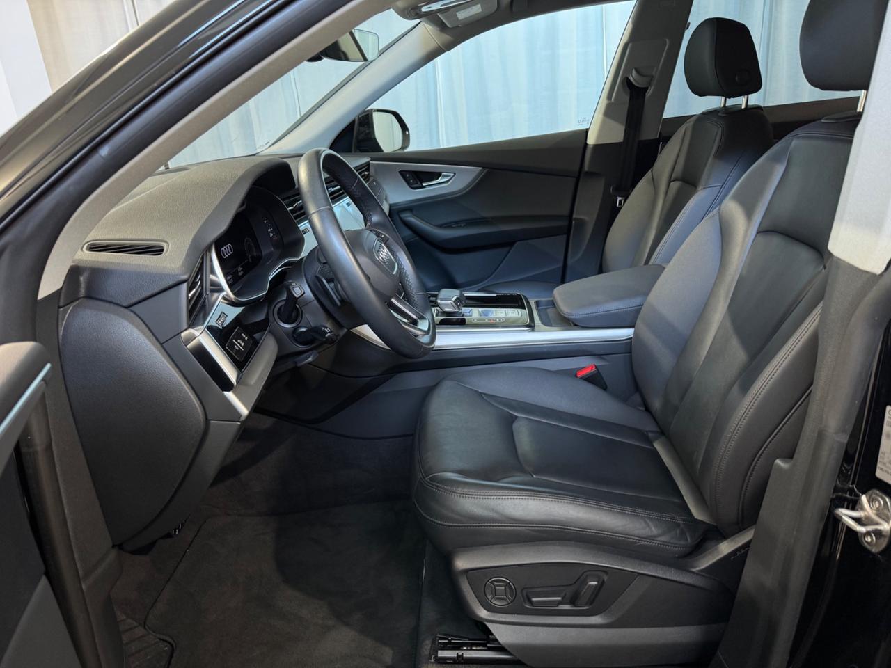 Audi Q8 45 TDI quattro tiptronic Sport