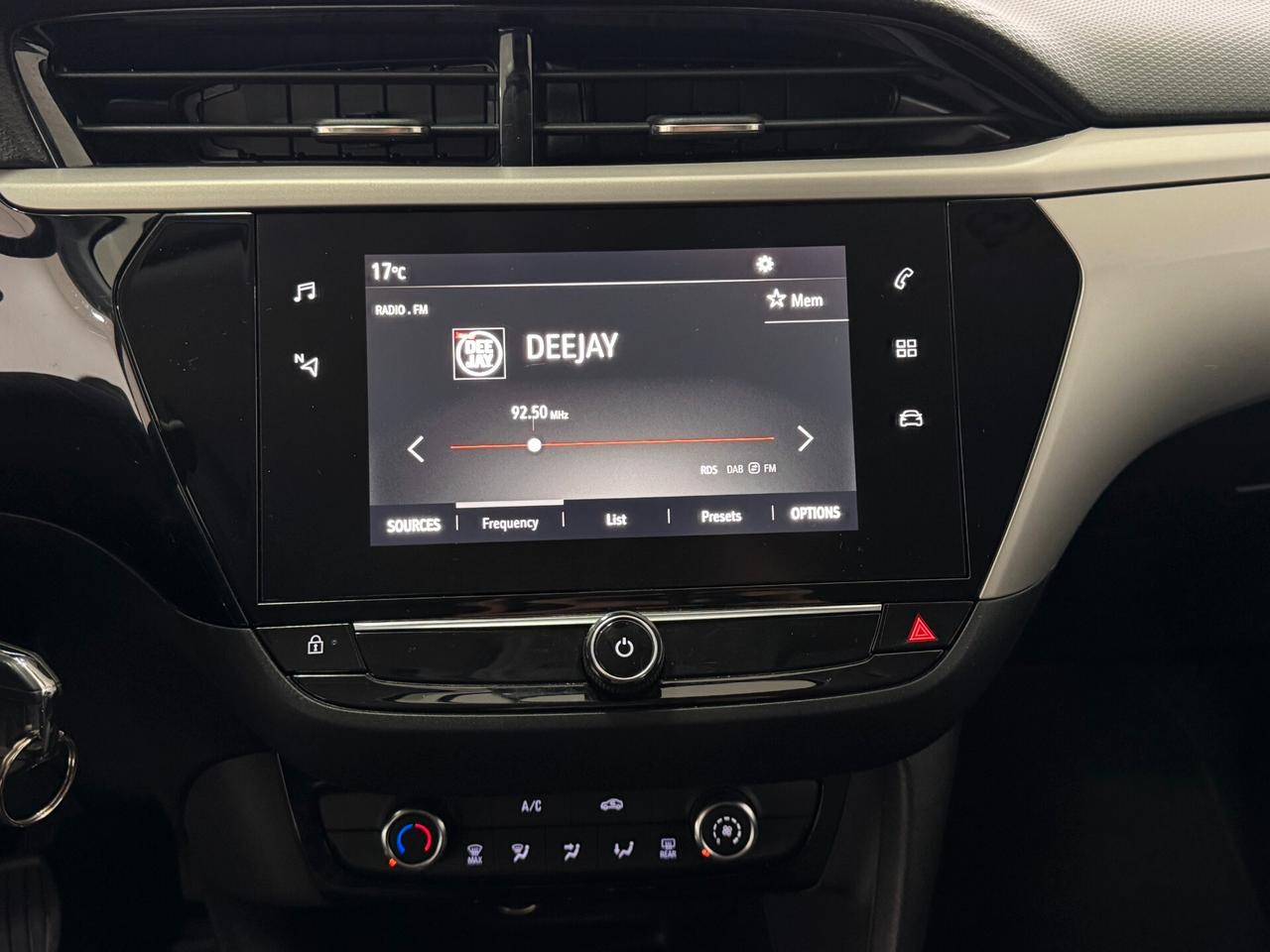 Opel Corsa 1.2 75CV Edition