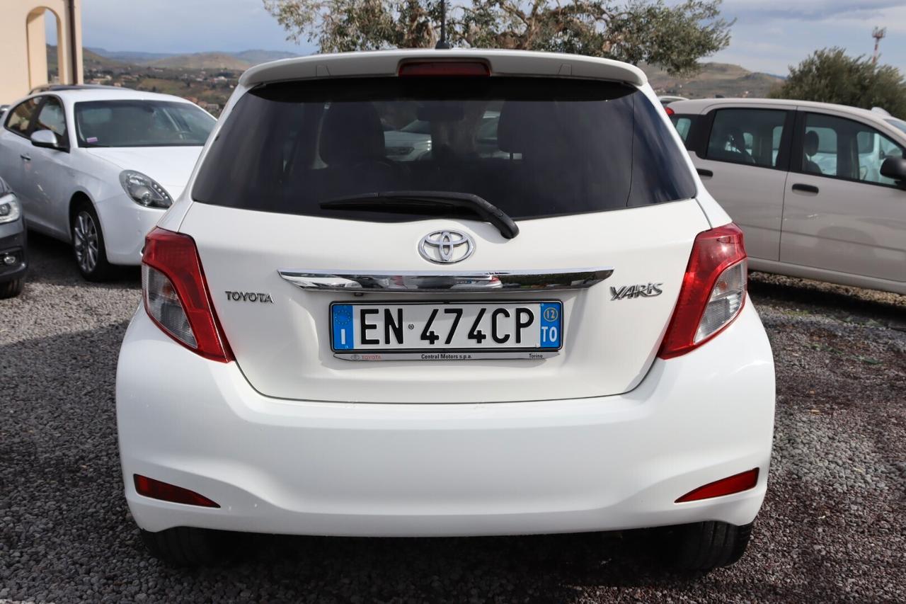 Toyota Yaris 1.4 D-4D 5 porte PANORAMA C.AUTOMATICO