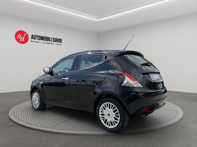 LANCIA Ypsilon 1.2 69 CV 5 porte Gold