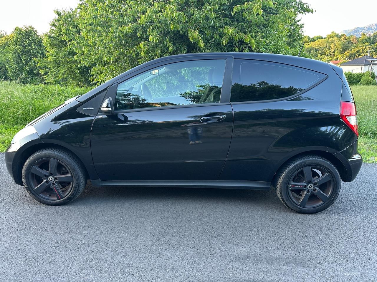 Mercedes-benz A 160 - 2010
