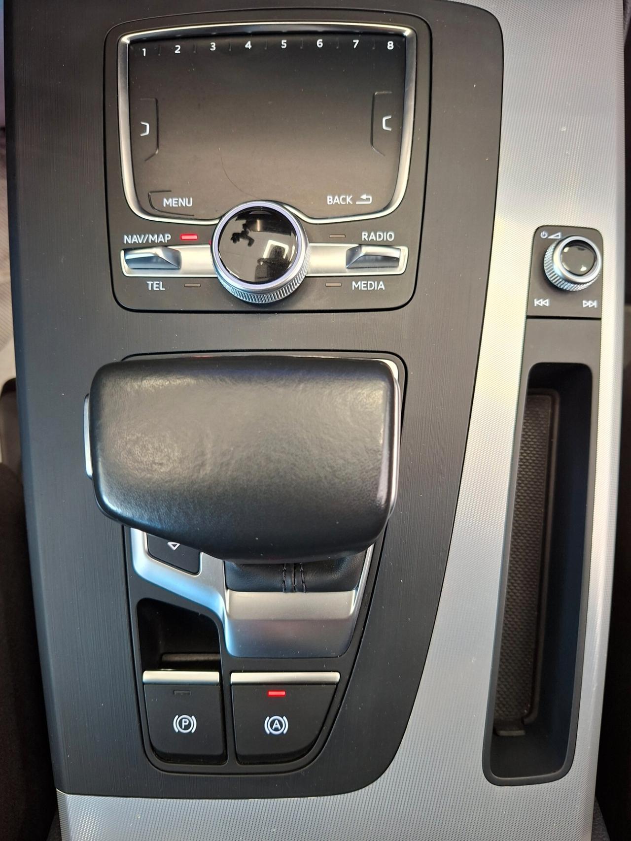 Audi Q5 2.0 TDI 190 CV quattro S tronic Sport