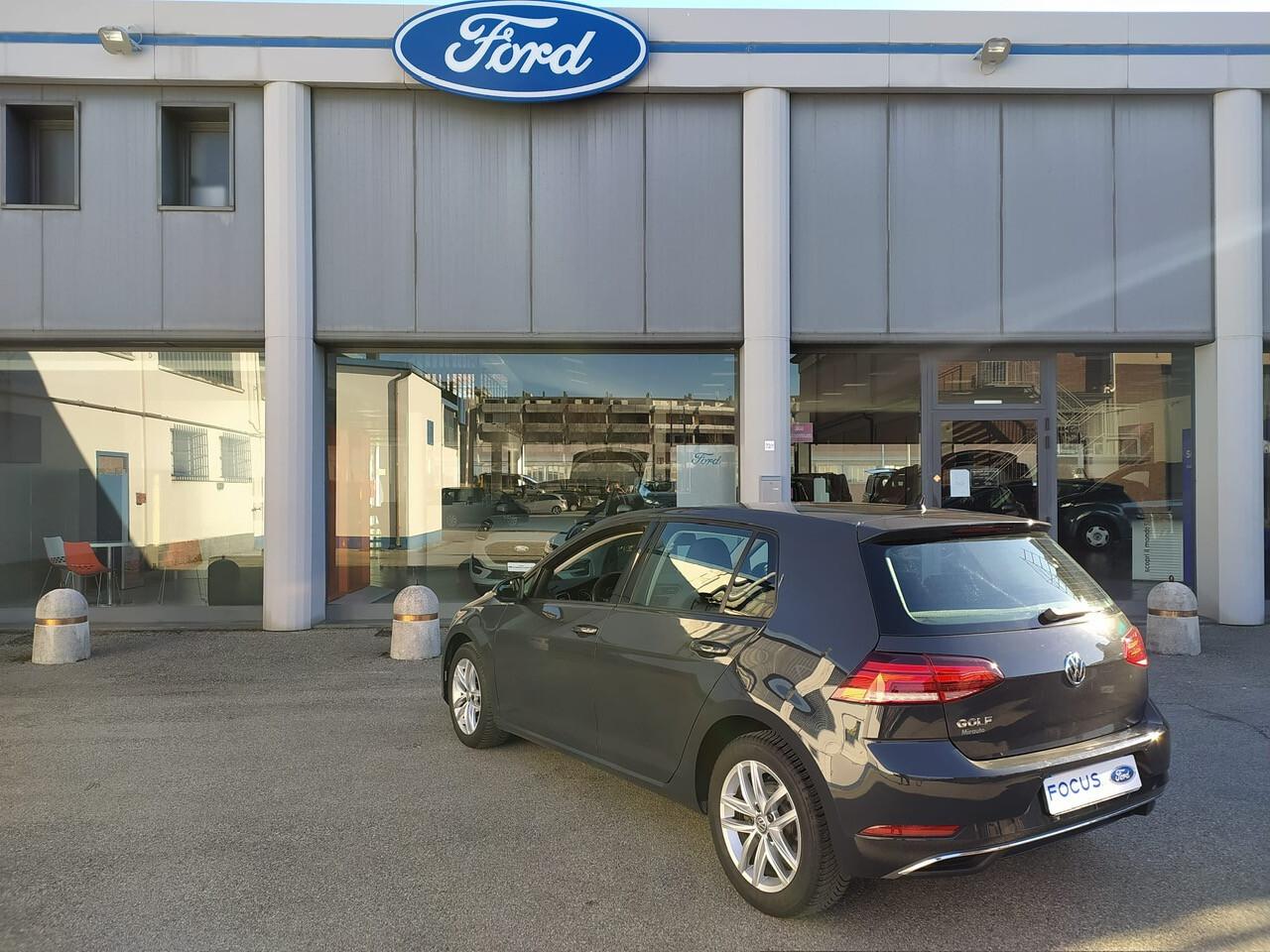 Volkswagen Golf 1.4 TSI 125 CV 5p. Business BlueMotion Technology