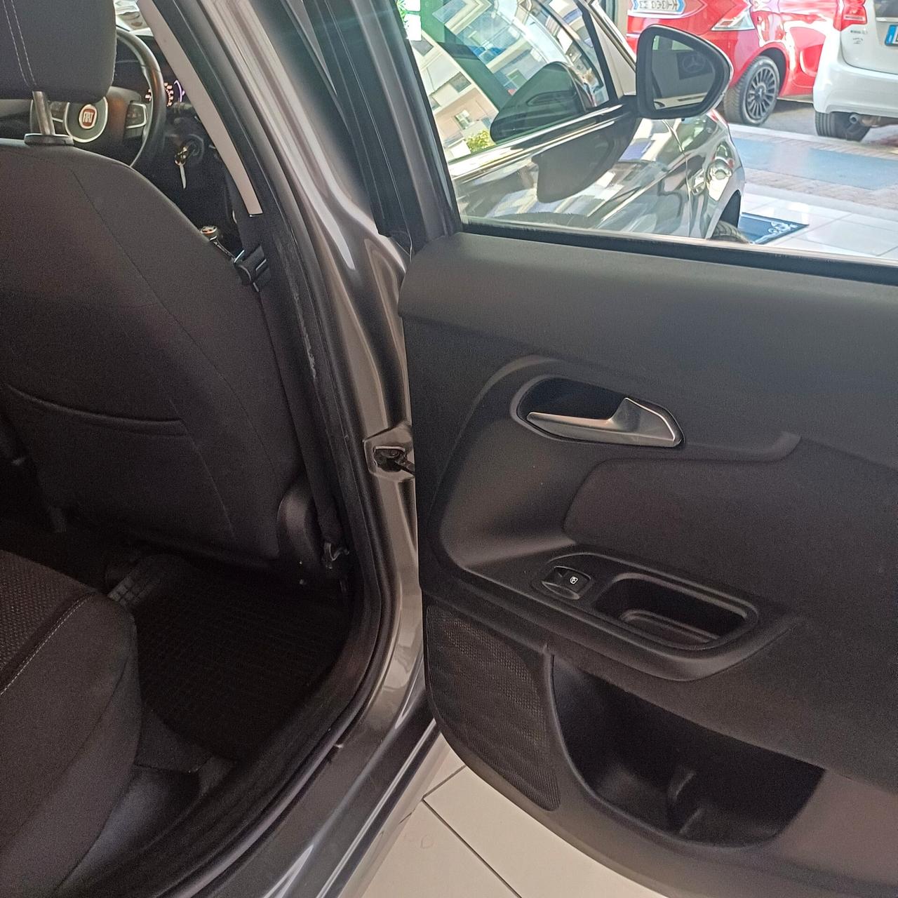 Fiat Tipo 1.6 Mjt S&S 5 porte Lounge