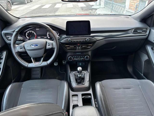 FORD Focus 2.3 EcoBoost 280 CV 5p. ST
