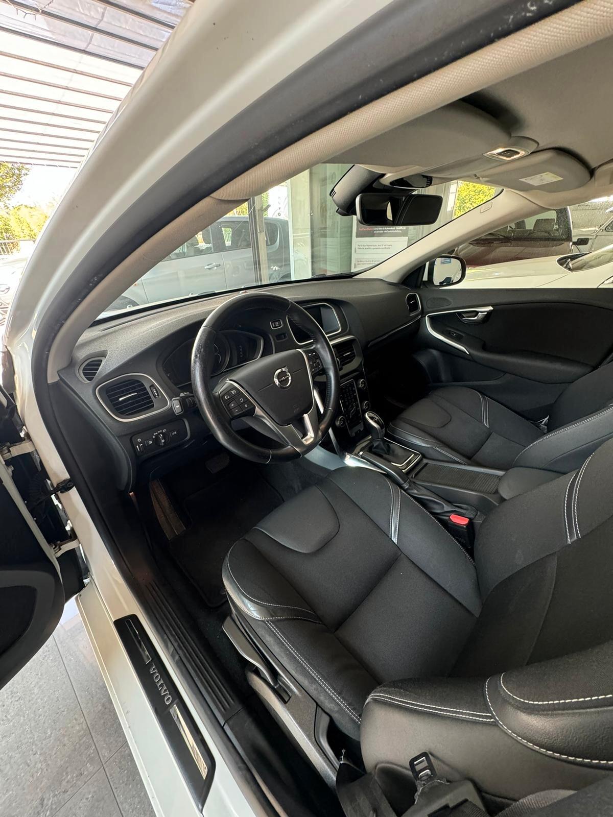 Volvo V40 D2 Geartronic Automatica