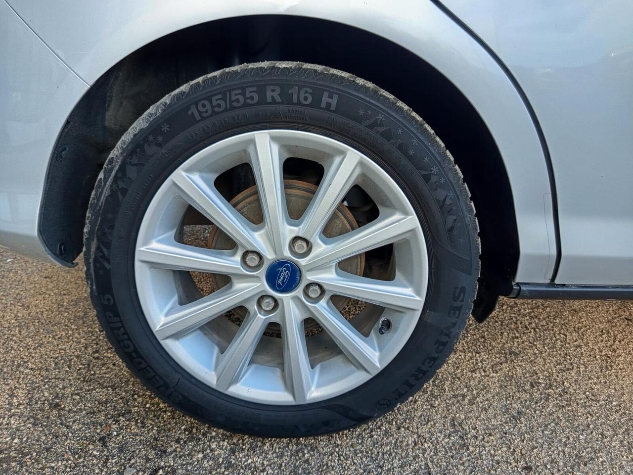 Ford B-Max 1.5 TDCi 75 CV Titanium