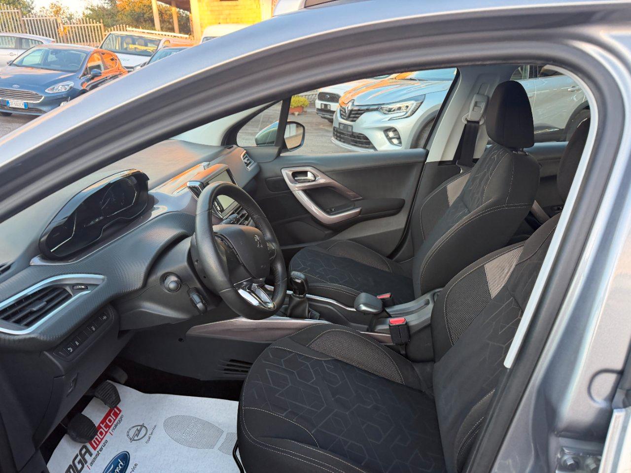 Peugeot 2008 2008 1.2 puretech (vti) 12v Active 82cv