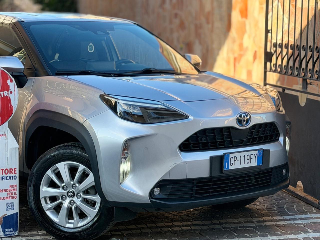 Toyota Yaris Cross 1.5 Hybrid E-CVT AWD Lounge