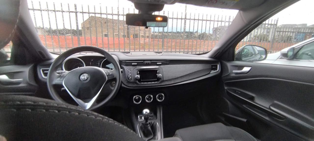 Alfa Romeo Giulietta 1.6 JTDm 120 CV Business