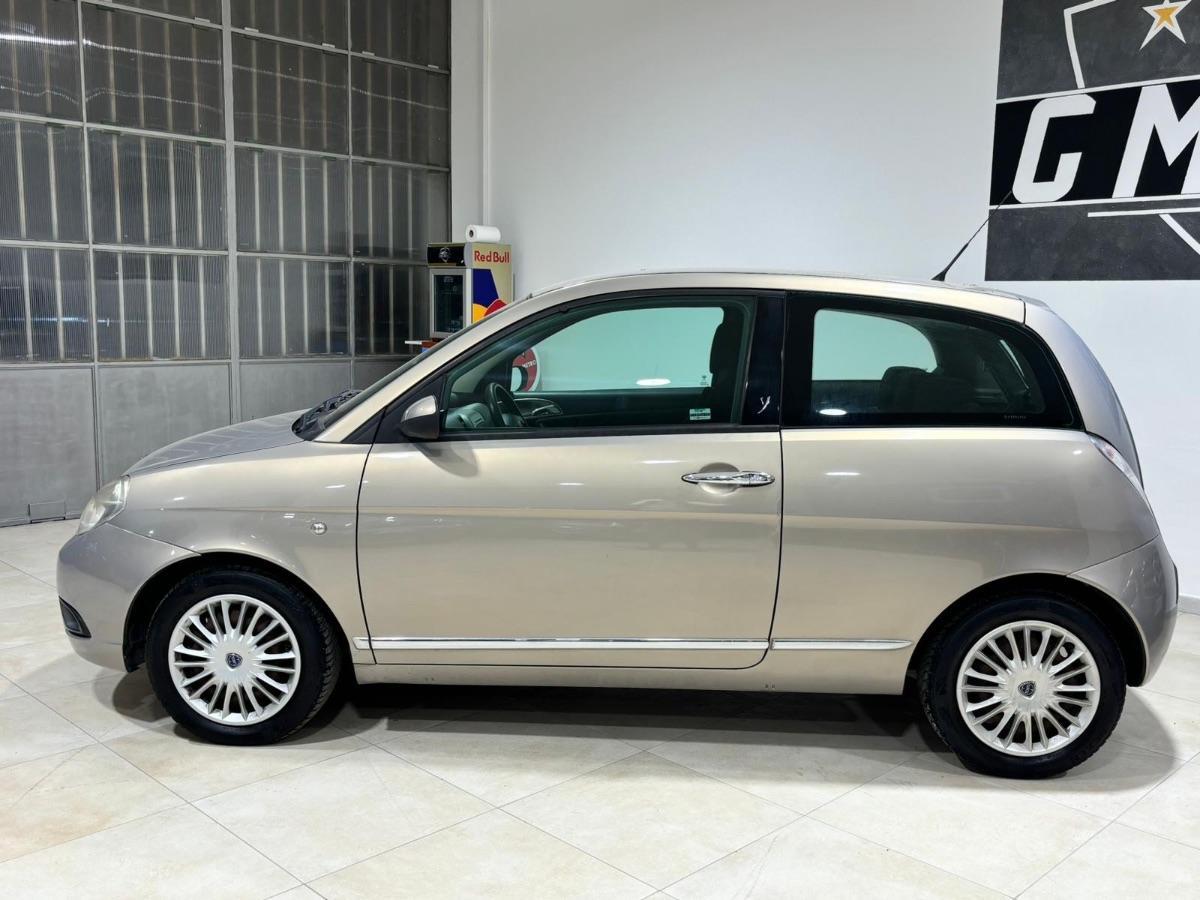 LANCIA - Ypsilon - 1.2 Oro GPL