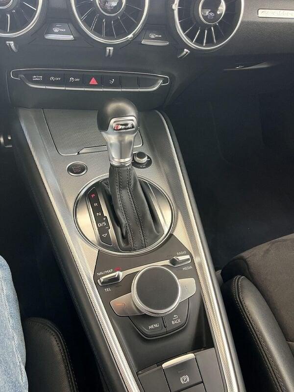 Audi TT TT Coupé 2.0 TFSI quattro S tronic S line