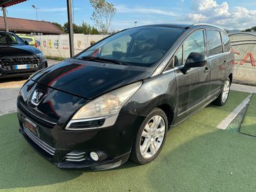 Peugeot 5008 1.6HDI*7 POSTI*111CV*TETTO PANORAMICO*