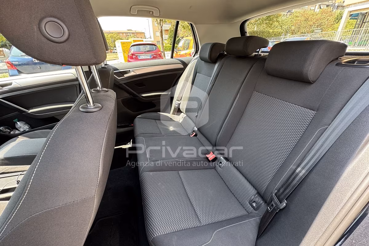 VOLKSWAGEN Golf 1.0 TSI 85 CV 5p. Trendline BlueMotion Technology