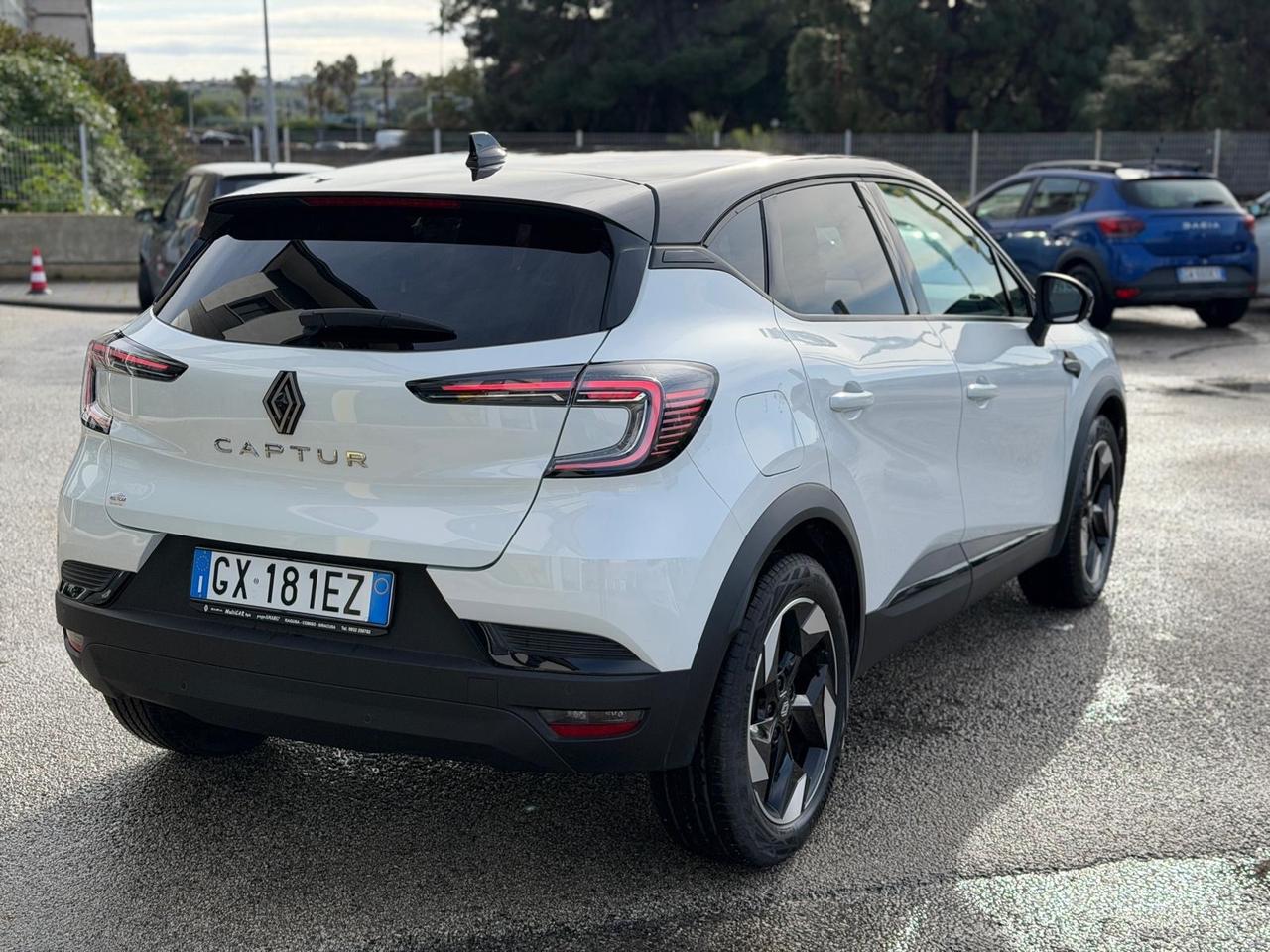 Renault Captur Mild Hybrid 160 CV EDC Techno